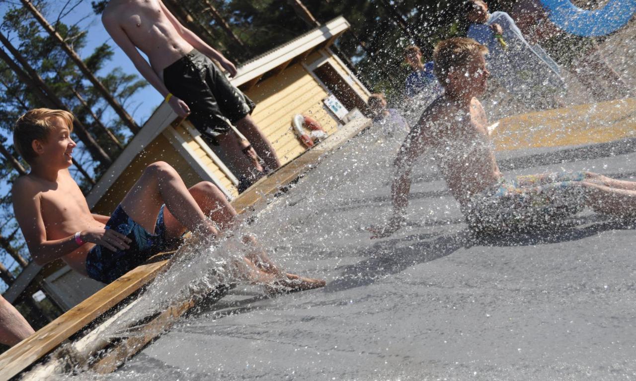 ホテル Camp Mid Adventure Torpshammar エクステリア 写真